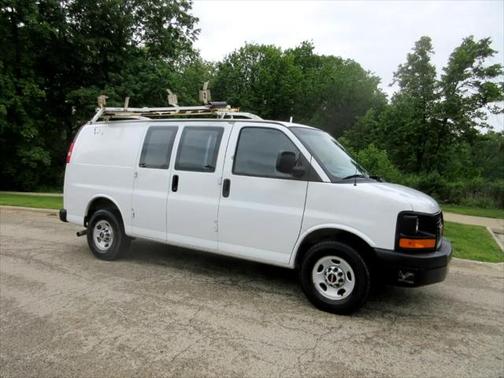 2010 GMC Savana 2500 Base