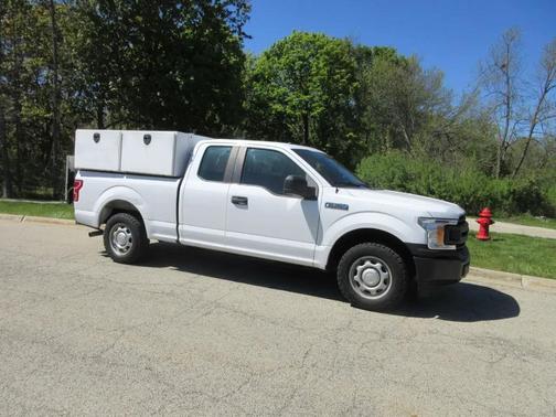 White 2018 Ford F-150 XL