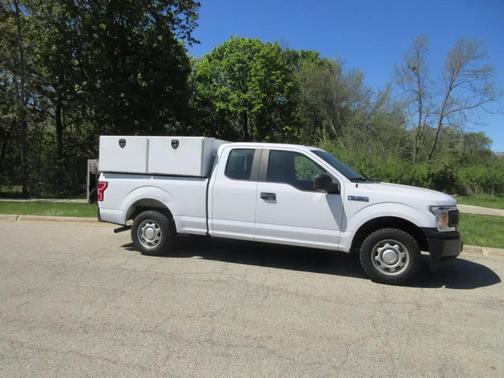 White 2018 Ford F-150 XL