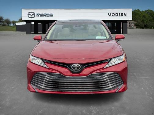 2018 Toyota Camry XLE
