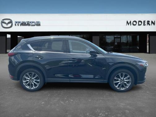 2021 Mazda CX-5 Signature