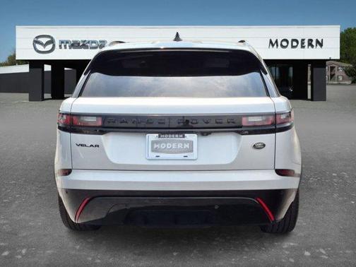 Hakuba Silver 2023 Land Rover Range Rover Velar R-Dynamic S