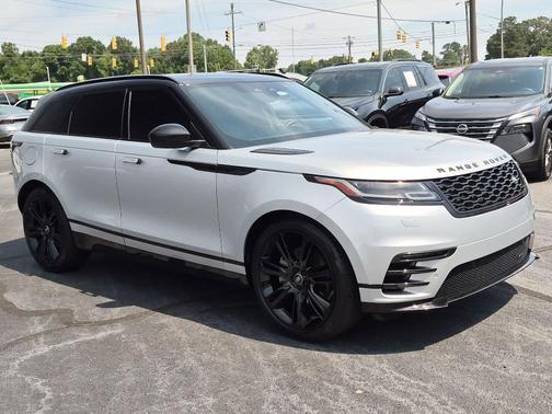 Hakuba Silver 2023 Land Rover Range Rover Velar R-Dynamic S