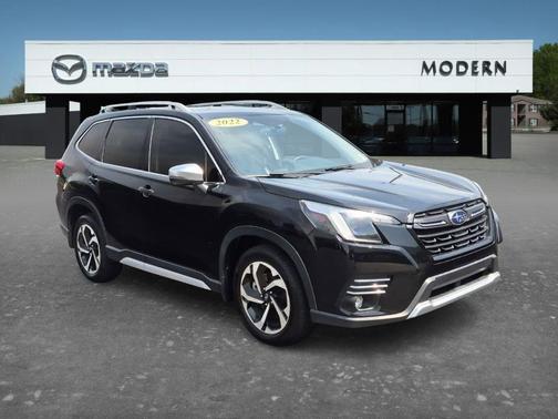Crystal Black Silica 2022 Subaru Forester Touring