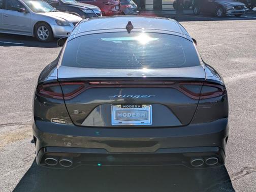 2021 Kia Stinger GT1