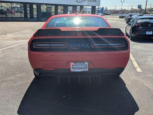 2016 Dodge Challenger SRT Hellcat