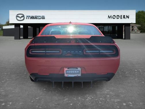 2016 Dodge Challenger SRT Hellcat