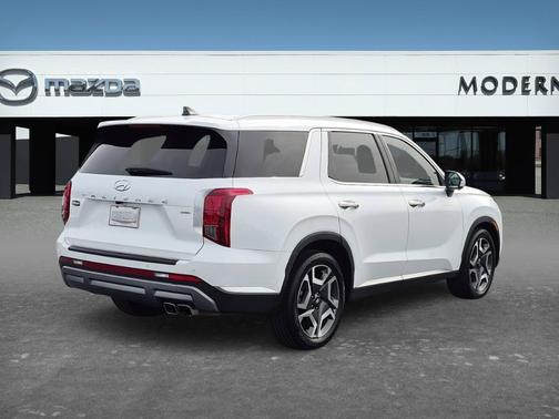 White 2025 Hyundai PALISADE Limited