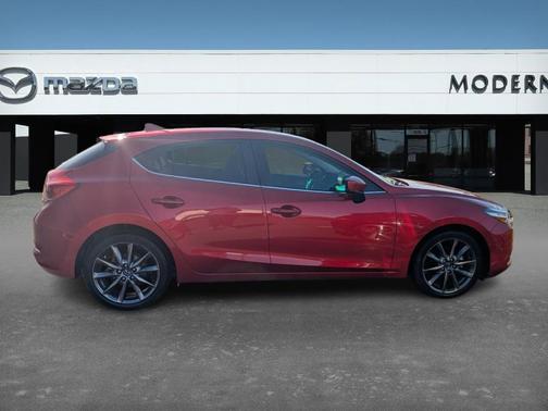 2018 Mazda Mazda3 Touring