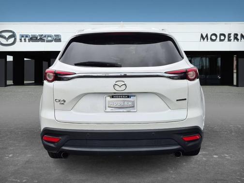 White 2022 Mazda CX-9 Touring Plus