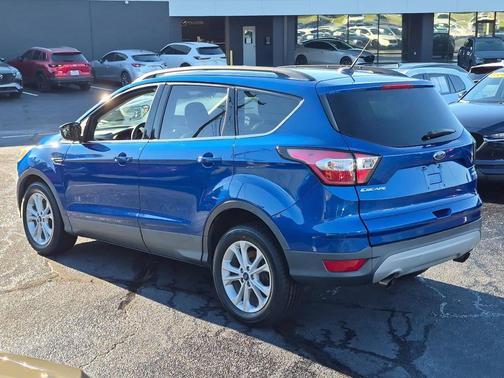 Blue 2018 Ford Escape SE