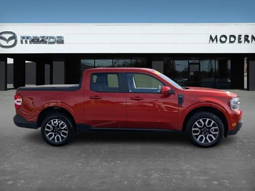 2023 Ford Maverick Lariat