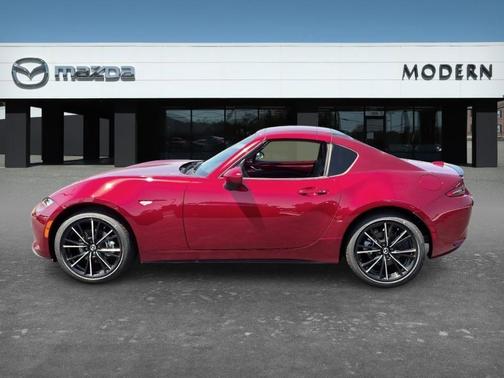 Soul Red Crystal Metallic 2026 Mazda MX-5 Miata Grand Touring