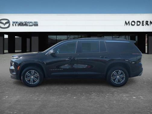 Black 2024 Chevrolet Traverse LT