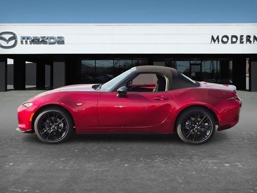 Soul Red Crystal Metallic 2026 Mazda MX-5 Miata Club