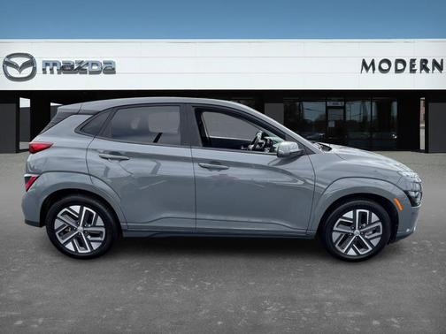 2023 Hyundai KONA EV SEL