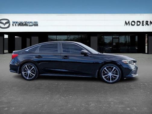 2022 Honda Civic Touring