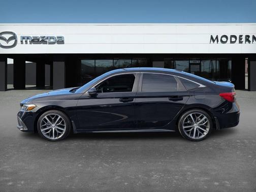 2022 Honda Civic Touring