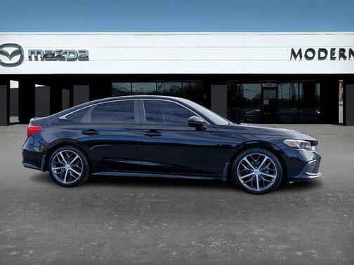 2022 Honda Civic Touring