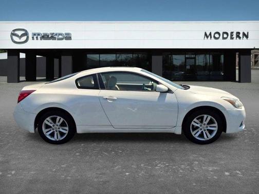 Winter Frost Pearl 2012 Nissan Altima 2.5 S