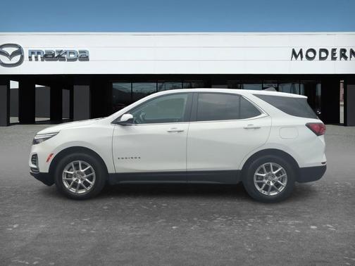 White 2024 Chevrolet Equinox LT