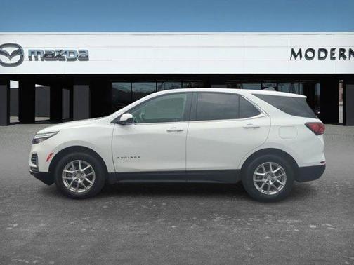 White 2024 Chevrolet Equinox LT