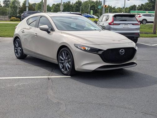 2025 Mazda Mazda3 FWD w/Preferred Package