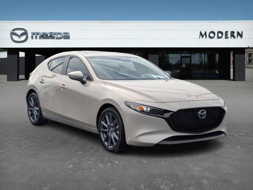 2025 Mazda Mazda3 FWD w/Preferred Package