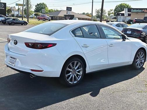 Snowflake White Pearl 2026 Mazda Mazda3 FWD w/Preferred Package