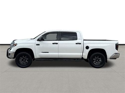 2018 Toyota Tundra SR5