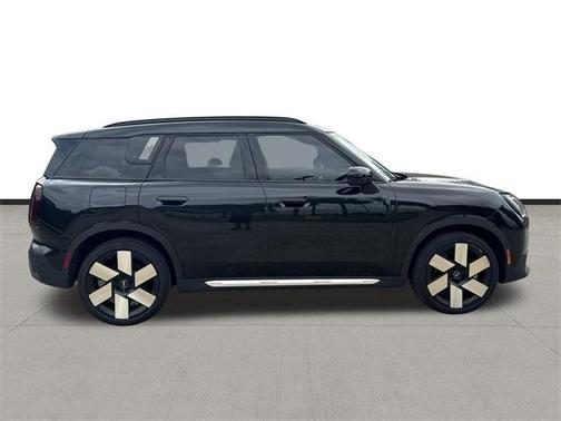 2025 MINI Countryman S