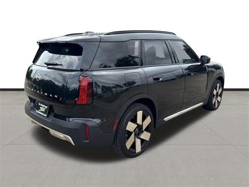 2025 MINI Countryman S