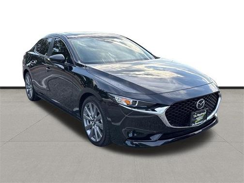 2025 Mazda Mazda3 FWD w/Preferred Package