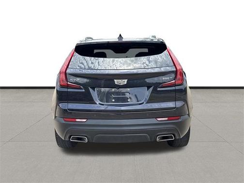 2022 Cadillac XT4 Luxury