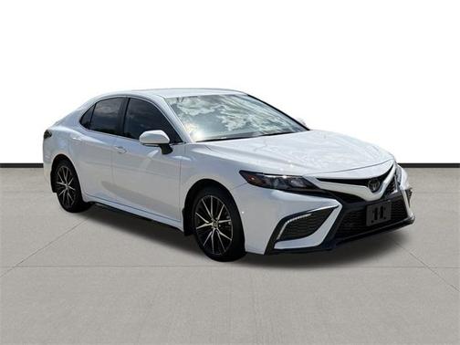 2023 Toyota Camry SE Nightshade
