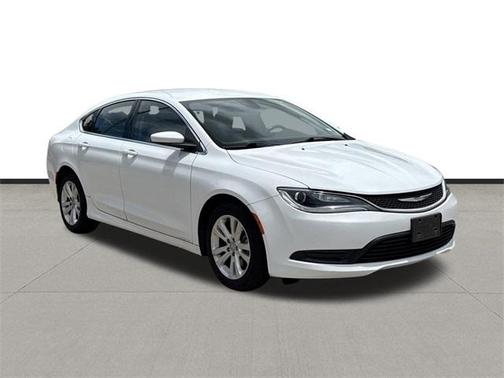 2017 Chrysler 200 LX