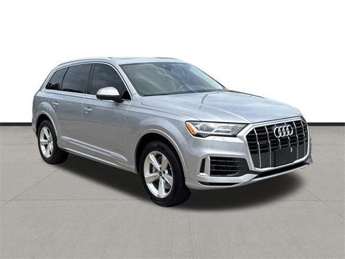 2022 Audi Q7 55 Premium