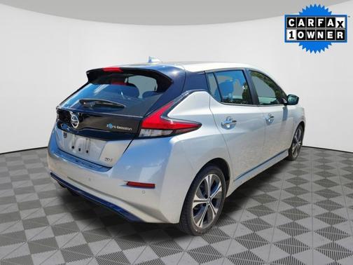 2020 Nissan Leaf SV