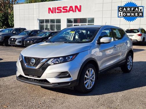 2022 Nissan Rogue Sport S