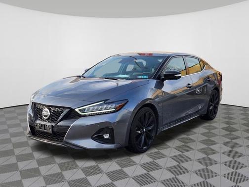 2022 Nissan Maxima SR