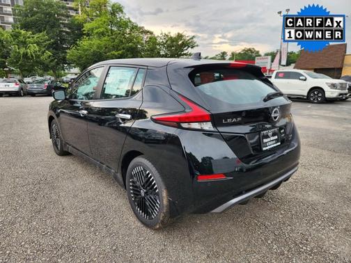 2024 Nissan Leaf SV PLUS