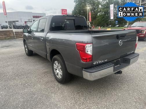 2019 Nissan Titan SV