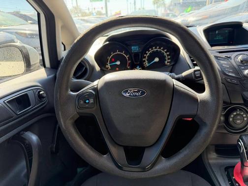 2014 Ford Fiesta S