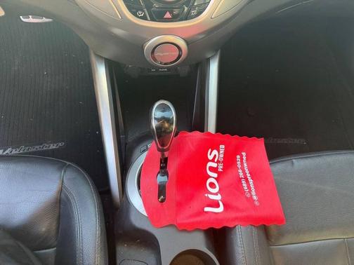 2015 Hyundai Veloster Base