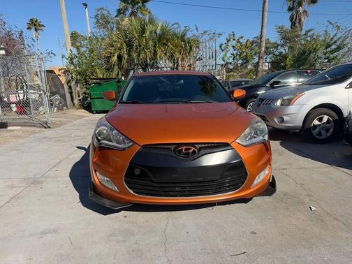 2015 Hyundai Veloster Base
