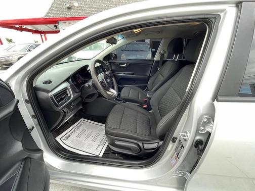 Silky Silver 2019 Kia Rio S