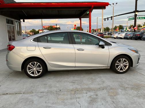 2019 Chevrolet Cruze