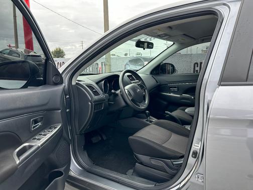 2019 Mitsubishi Outlander Sport 2.0 ES