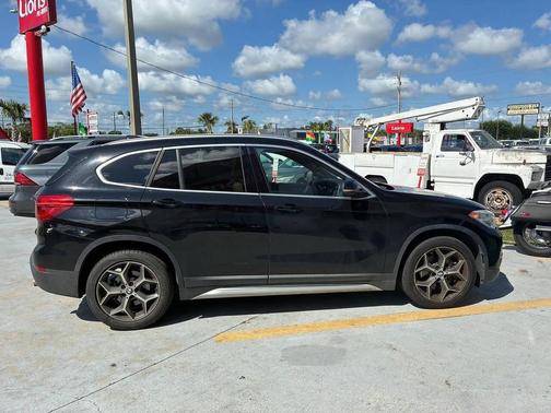 Jet Black 2018 BMW X1 sDrive28i
