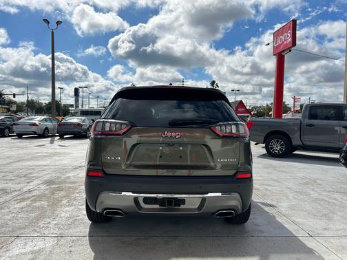 2019 Jeep Cherokee